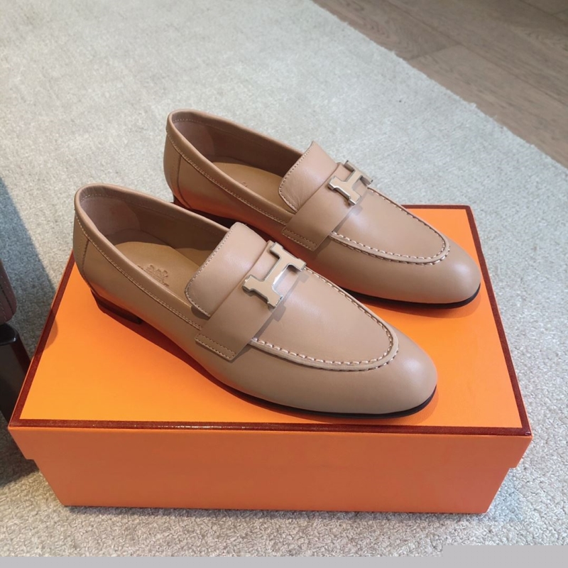 H**mes leather shoes